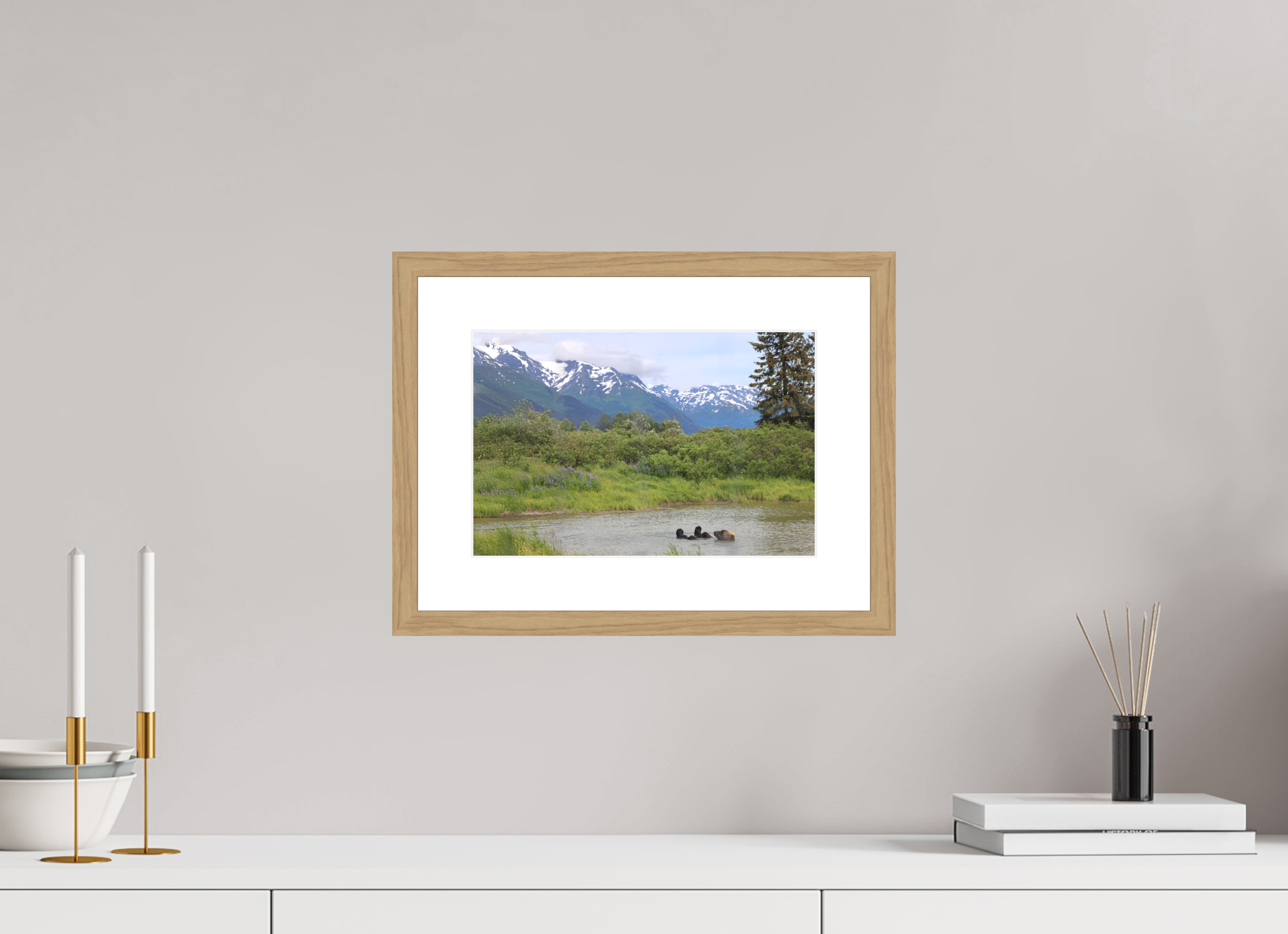 12 x 8″, Natural Oak Wood Frame Grizzly Shore II